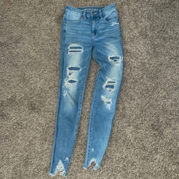 Light wash, ripped AE high rise skinny jeans with next level stretch. - Picture 5 of 5